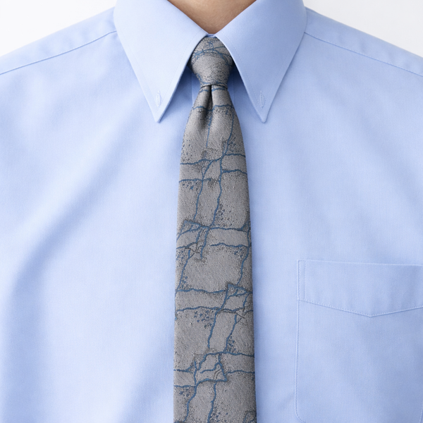 1980s JORDACHE Skinny Tie Men's Vintage 80s Narrow Gray & Blue Woven Necktie with Abstract Marble Like Designs