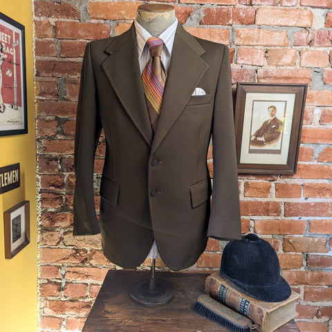 1970s Disco Era Brown Textured Polyester Suit Jacket Men's Vintage Blazer / Sport Coat - Size 40 (MEDIUM)