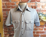 1960s-70s Vintage Men's Work Shirt Gray Short Sleeve Auto Mechanics Shirt - Size MEDIUM