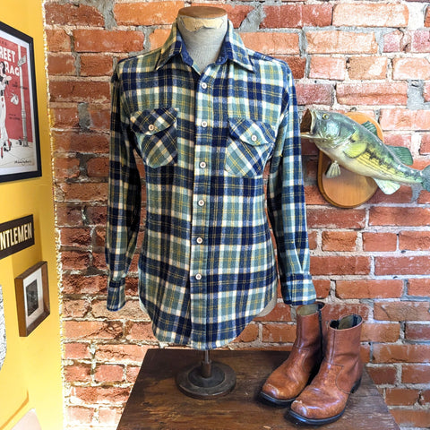 1970s Men's Kingsport 100% Acrylic Blue, White & Yellow Plaid Flannel Shirt Vintage Long Sleeve Shirt - Size MEDIUM