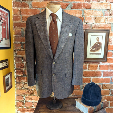 1970s Vintage 100% Wool Tweed Suit Jacket Men's Disco Era Black & Brown Blazer / Sport Coat by Cricketeer for Dillard's - Size 40 (MEDIUM)
