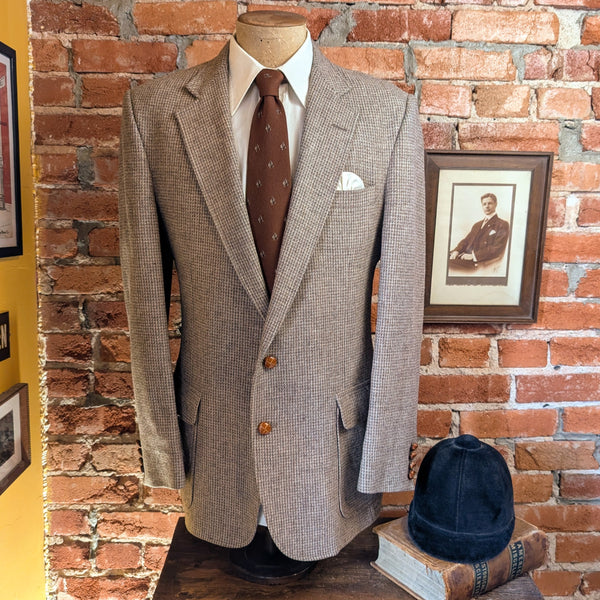 1970s Vintage 100% Pure Wool TWEED Suit Jacket Men's Light Brown Blazer / Sport Coat Imperial by HAGGAR - Size 44 Long (LARGE)
