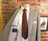1970s-80s Wool Tweed Herringbone Blazer Vintage Men's Brown & Beige Wool Suit Jacket / Sport Coat from The Men's Store - Size 46 (XL)