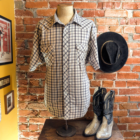 1990s Vintage WRANGLER Western Shirt Men's Cowboy Style Biege & Blue Plaid Short Sleeve Pearl Snap Shirt - Size XXL