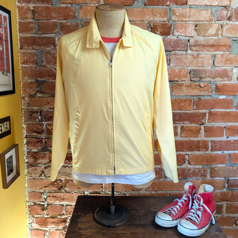 1970s-80s Vintage Men's Tab Collar Ricky Jacket Yellow Lightweight Zipper Jacket Made in U.S.A. by Manhattan Sport - Size 40 (MEDIUM)