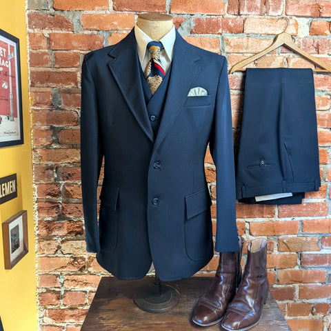 1970s Disco Era LEVI'S 3 Piece Navy Blue Suit Men's Vintage Polyester Jacket, Vest & Pants Panatela Sportswear by Levi's - Size 42R (LARGE)
