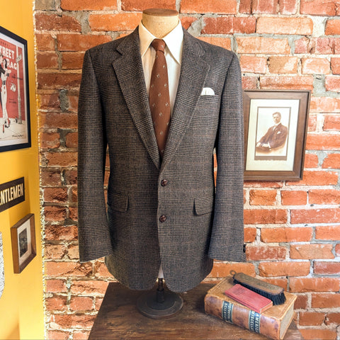 1970s Brown Plaid Camel Hair Suit Jacket Men's Vintage Blazer / Sport Coat Designed by Robert Alexander - Size 42 Long (LARGE)