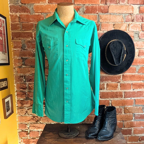 1970s Vintage Green Western Shirt Men's Cowboy Style Long Sleeve Pearl Snap Shirt by Mesquite Niver Western Wear Fort Worth, TX - Size LARGE