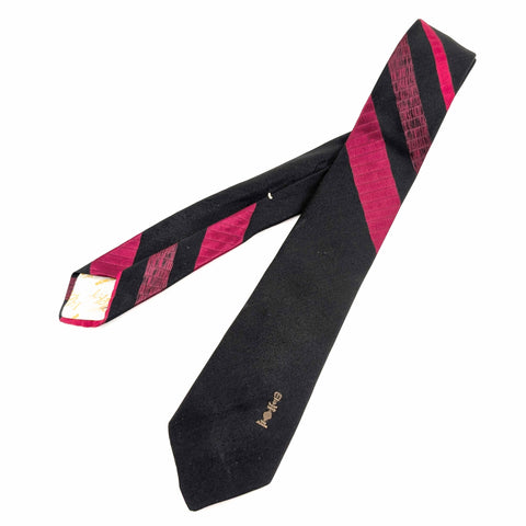 1960s Red & Black Silk Skinny Tie Narrow Men's Vintage All Silk Necktie by yApre for Woolf Brothers