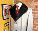 1970s Men's Dress Coat Vintage Beige Textured Polyester Winter Overcoat with Faux Fur Pile Collar by JCPenney Towncraft - Size 42R (LARGE)