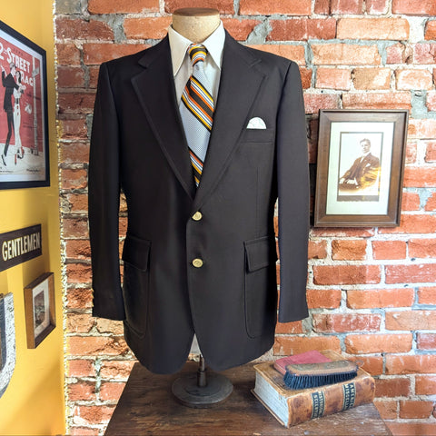 1970s JCPenney Brown Polyester Suit Jacket Men's Vintage Disco Era Textured Polyester Sport Coat / Blazer - Size 44 (LARGE)