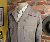 1970s Vintage Western Pearl Snap Leisure Suit Jacket. Light Brown Polyester Disco Era Cowboy Jacket Retro 70s Western Blazer - Size 42 LARGE