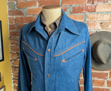 1970s Vintage Men's Denim Western Jacket with Suede Trim, Snap Buttons Jean Jacket Retro Cowboy Ranchwear Coat 70s Westernwear - Size MEDIUM