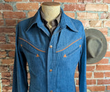 1970s Vintage Men's Denim Western Jacket with Suede Trim, Snap Buttons Jean Jacket Retro Cowboy Ranchwear Coat 70s Westernwear - Size MEDIUM