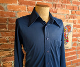 1970s Vintage Blue Disco Shirt | Dagger Collar Polyester Knit Button Up | Retro Long Sleeve Mod Shirt | Men's 70s Career Club - Size MEDIUM