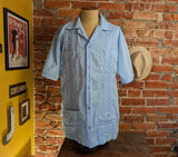 1990s Vintage Men's Light Blue Guayabera Mexican Beach Wedding Shirt – Size XL