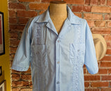 1990s Vintage Men's Light Blue Guayabera Mexican Beach Wedding Shirt – Size XL