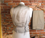 1970s 3 Piece MISTER GUY Beige 3 Button Suit Jacket, Vest & Trousers Disco Era Wide Lapel Men's Vintage Suit Cesarini - Size 42 (LARGE)