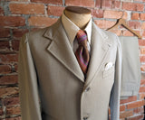 1970s 3 Piece MISTER GUY Beige 3 Button Suit Jacket, Vest & Trousers Disco Era Wide Lapel Men's Vintage Suit Cesarini - Size 42 (LARGE)