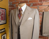 1970s 3 Piece MISTER GUY Beige 3 Button Suit Jacket, Vest & Trousers Disco Era Wide Lapel Men's Vintage Suit Cesarini - Size 42 (LARGE)