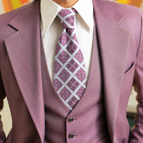 1970s Super Wide Leonardo Necktie | Silver Pink Geometric Disco Era Tie | 4.25 Inch Wide Retro Men's Neck Tie | Mod Polyester Fashion