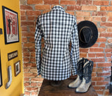 2000s Vintage Wrangler Western Shirt Y2K Pearl Snap Long Sleeve Cowboy Shirt with Black & Shite Plaid Pattern - Size LARGE