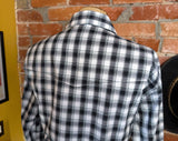 2000s Vintage Wrangler Western Shirt Y2K Pearl Snap Long Sleeve Cowboy Shirt with Black & Shite Plaid Pattern - Size LARGE